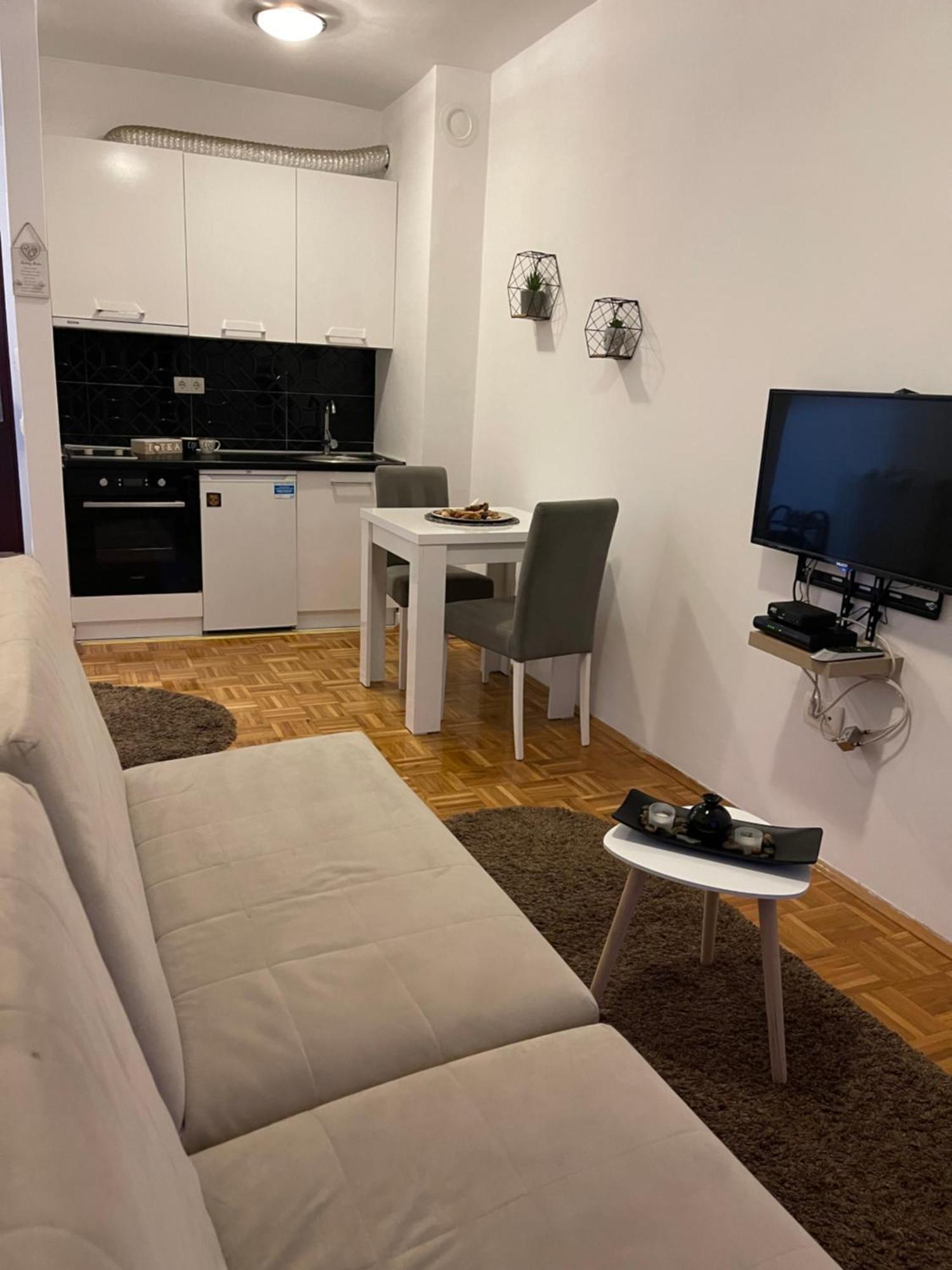 Apartment Guri Приштина Экстерьер фото