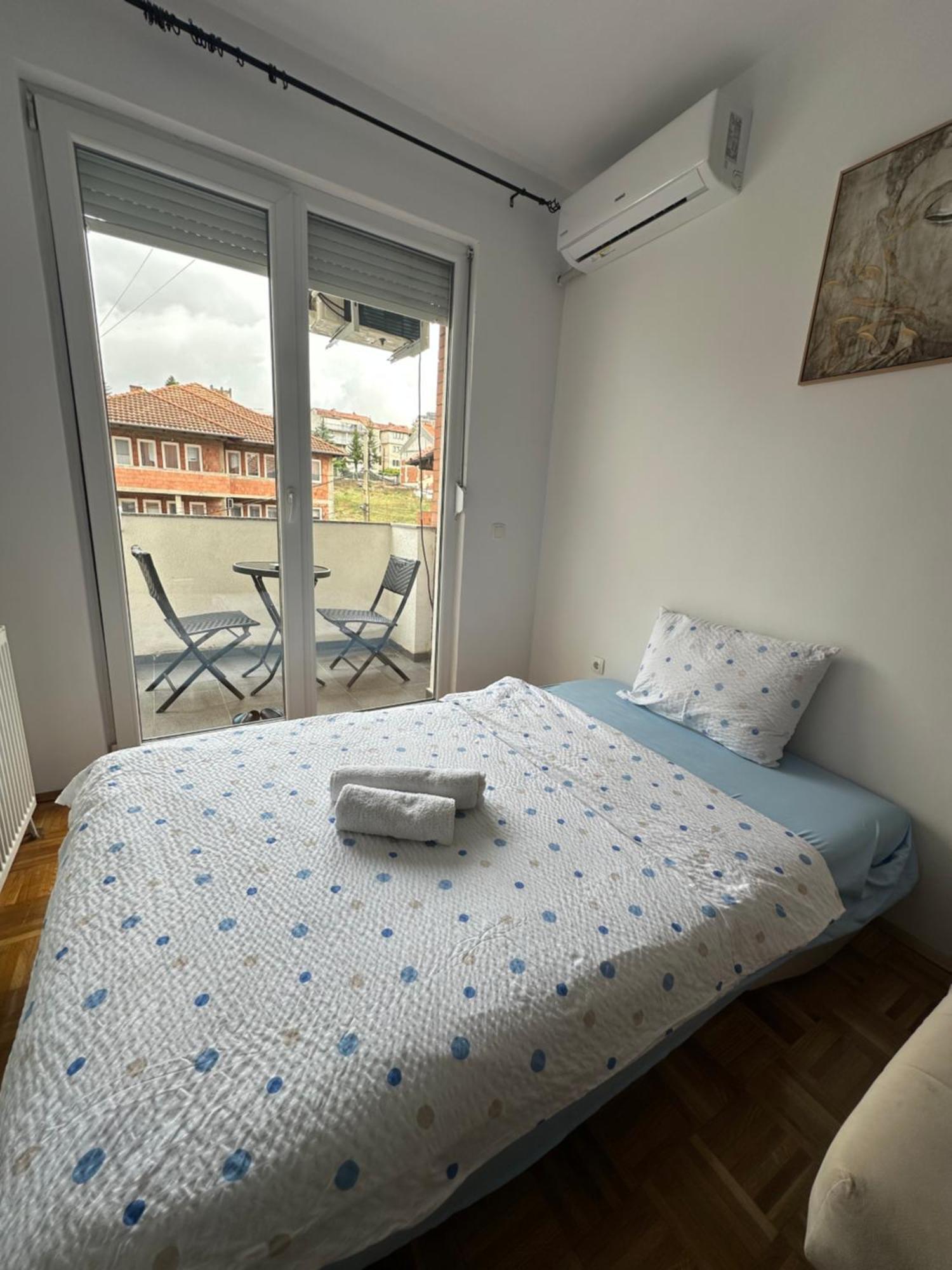 Apartment Guri Приштина Экстерьер фото